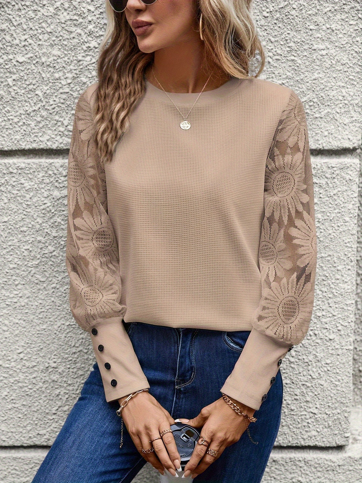 Butterfly Cuff Fitted Shirt