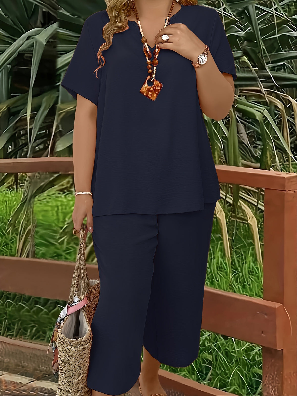 Spring/Summer Fashion Solid Color V-neck Short-sleeved Top and Wide-leg Pants Set